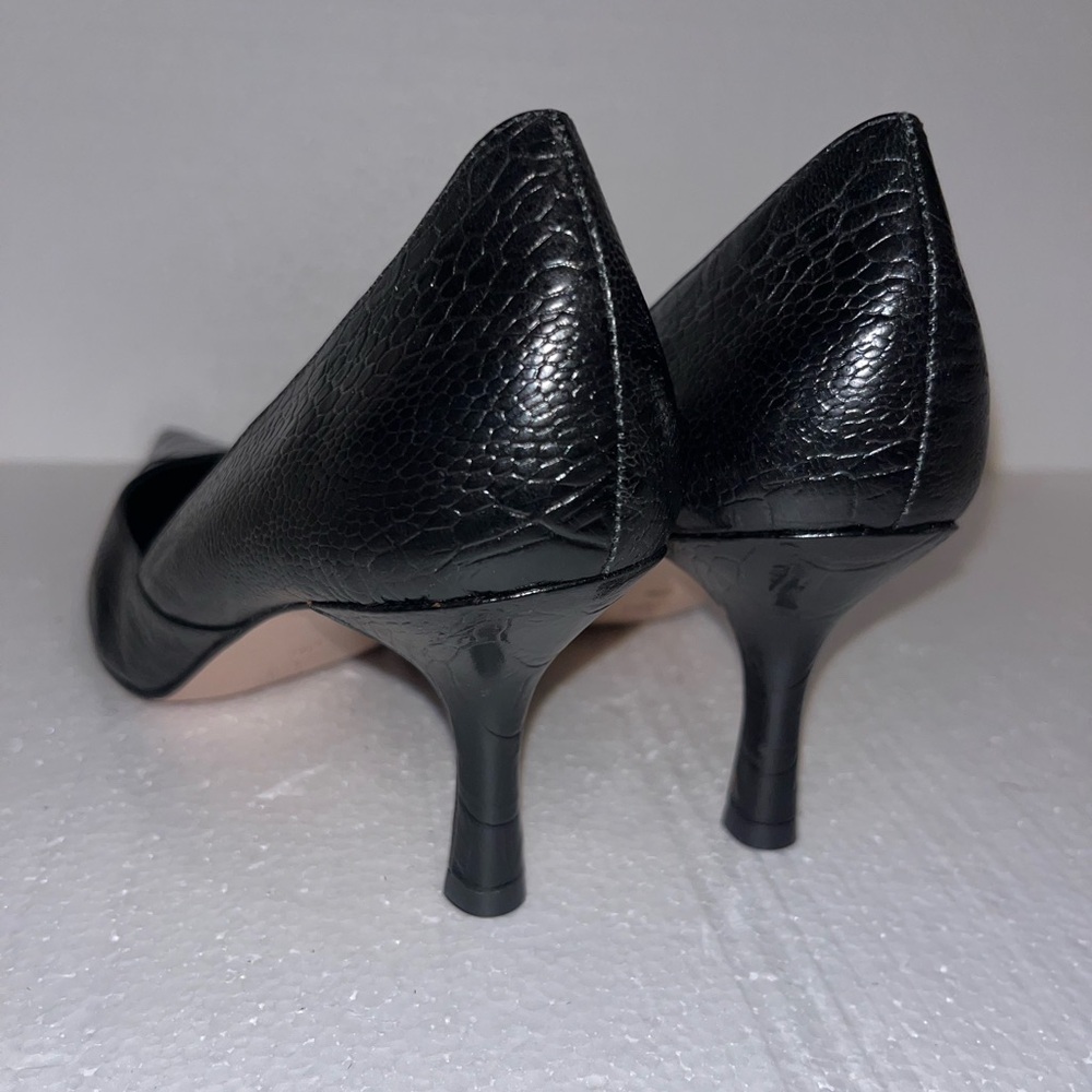 Antonio Melani Black Pointed-Toe Heels - Picture 3 of 6